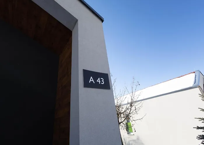 Aeris Panoramic View 别墅 Poljine